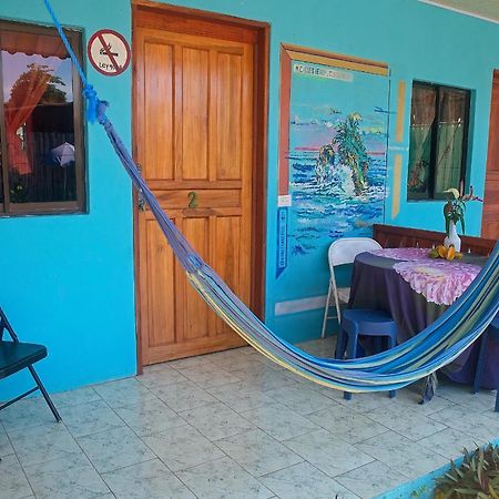 Hotel Mar Caribe Pv à Puerto Viejo de Talamanca Extérieur photo